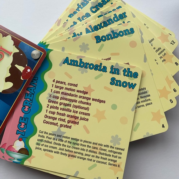 Ice Cream Desserts 100 Recipe Card Deck - Picture 5 of 8